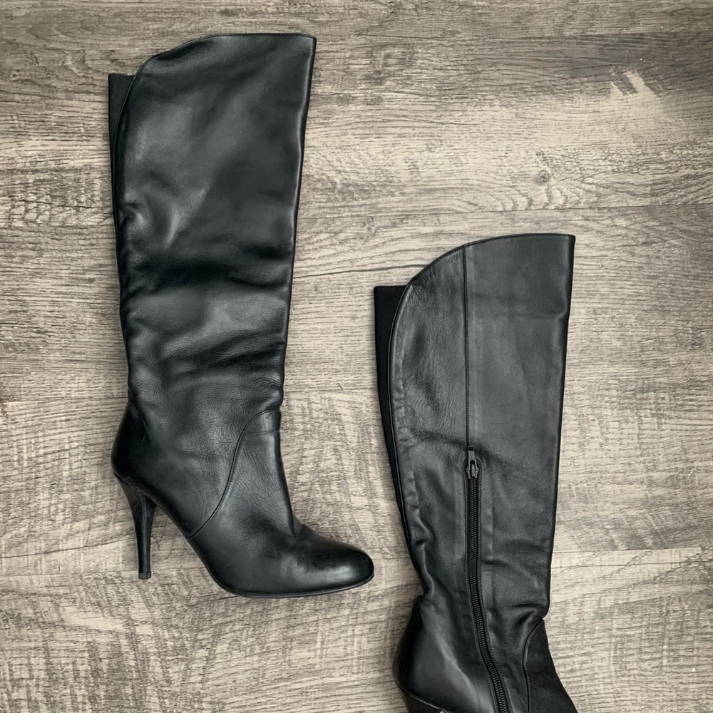 Stuart Weitzman Knee Boots